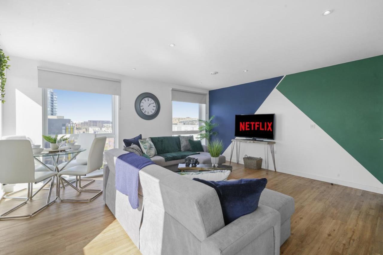 Stunning City Centre Penthouse - Sleeps 10 - Parking Manchester Eksteriør billede